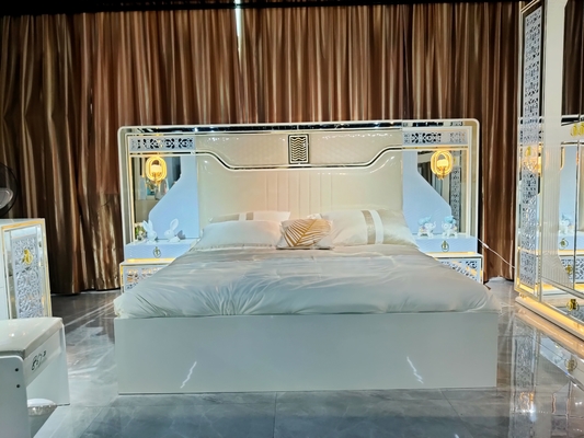 Bedドレッサー王の寝室は家具のカシを置く灰色白が大型置く