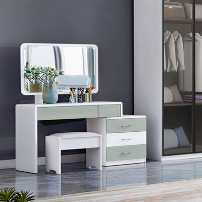 マスタースイート ベッドルーム 家具セット 木造構造 快適な収納 ミニマリスト 高品質 豪華 現代のベッドルーム